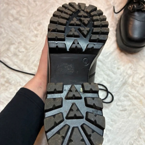 Nasty Gal Black Lace-Up Platform Combat Boots with Star Charm - Picture 3 of 3